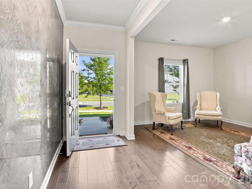 11416 Solstice Way, Huntersville, NC 28078.  MLS# CAR4413200, YatesRealty ID 26688. 
