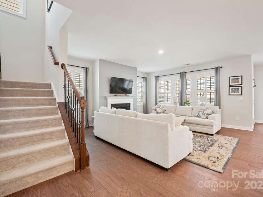 22014 Finworthy Lane, Huntersville, NC 28078.  MLS# CAR4234167, YatesRealty ID 2669. 