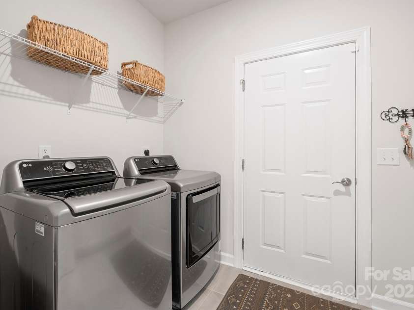 22014 Finworthy Lane, Huntersville, NC 28078.  MLS# CAR4234167, YatesRealty ID 2669. 