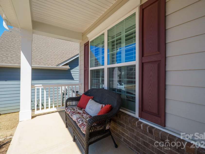 22014 Finworthy Lane, Huntersville, NC 28078.  MLS# CAR4234167, YatesRealty ID 2669. 
