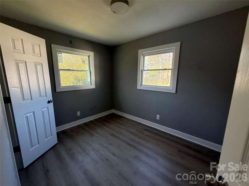 2232 Alma Court, Charlotte, NC 28206.  MLS# CAR4339954, YatesRealty ID 2669. 