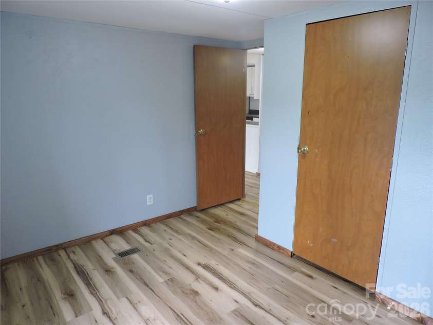 2271 Gouges Creek Road, Spruce Pine, NC 28777.  MLS# CAR4202059, YatesRealty ID 2669. 2nd bedroom