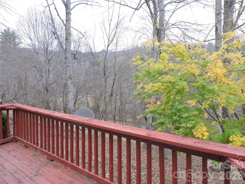 2271 Gouges Creek Road, Spruce Pine, NC 28777.  MLS# CAR4202059, YatesRealty ID 2669. 