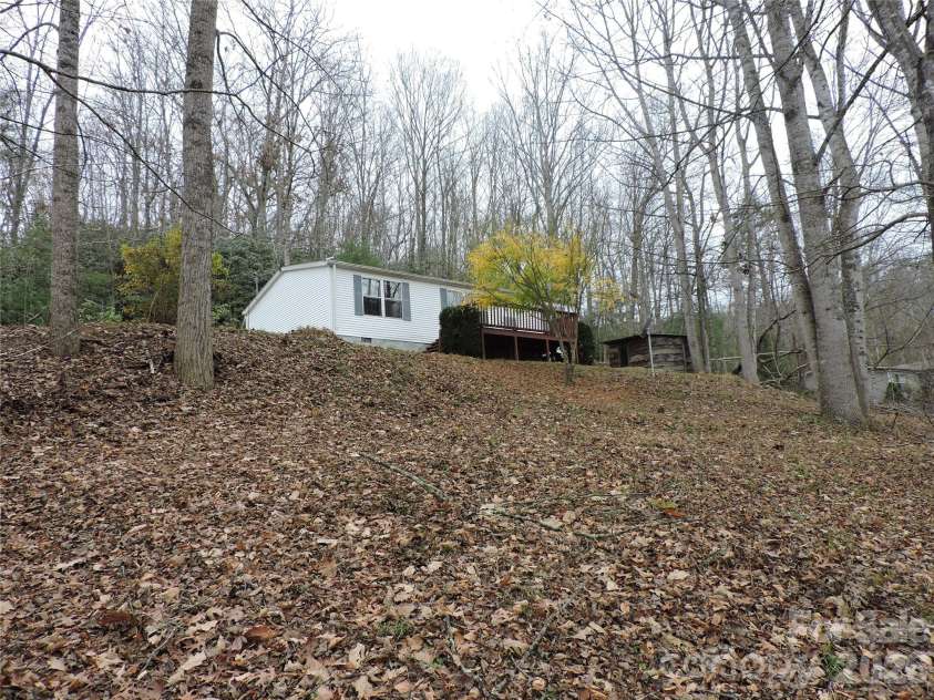 2271 Gouges Creek Road, Spruce Pine, NC 28777.  MLS# CAR4202059, YatesRealty ID 2669. 