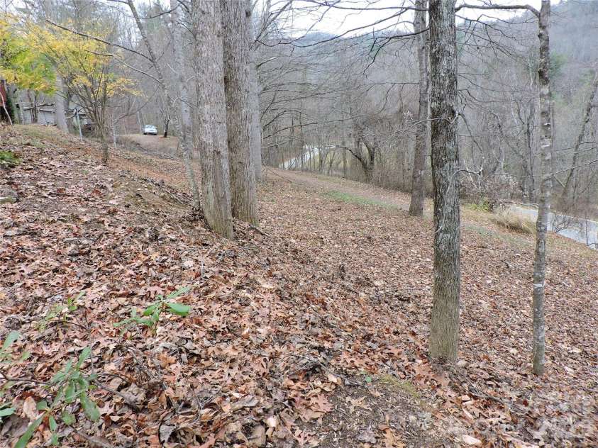 2271 Gouges Creek Road, Spruce Pine, NC 28777.  MLS# CAR4202059, YatesRealty ID 2669. 