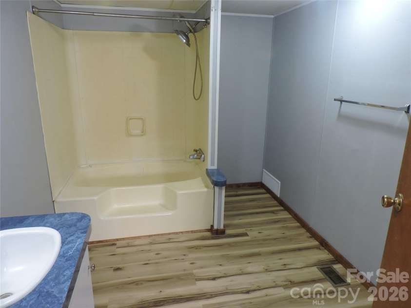 2271 Gouges Creek Road, Spruce Pine, NC 28777.  MLS# CAR4202059, YatesRealty ID 2669. Primary bathroom