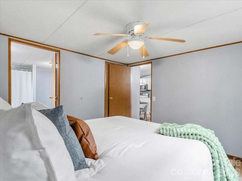 2271 Gouges Creek Road, Spruce Pine, NC 28777.  MLS# CAR4425630, YatesRealty ID 2669. 