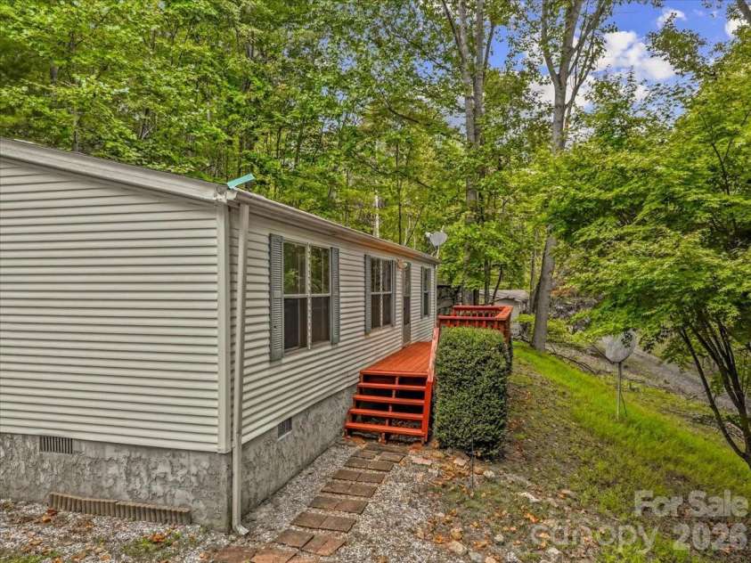 2271 Gouges Creek Road, Spruce Pine, NC 28777.  MLS# CAR4425630, YatesRealty ID 2669. 