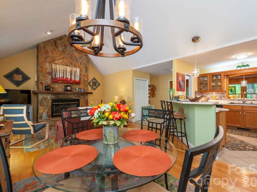 132 Rumbling Bald Road, Lake Lure, NC 28746.  MLS# CAR4385835, YatesRealty ID 26690. 