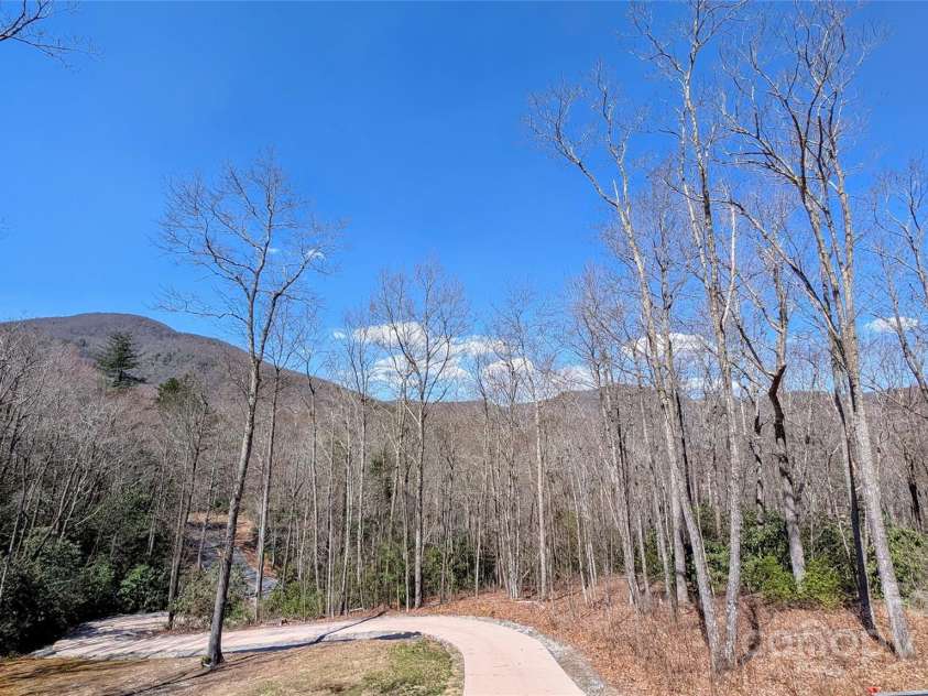 3214 Slick Fisher Road, Lake Toxaway, NC 28747.  MLS# CAR4267372, YatesRealty ID 26690. 