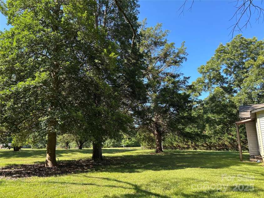 1481 / 1435 Piedmont Road, Blacksburg, SC 29702.  MLS# CAR4281917, YatesRealty ID 26692. 