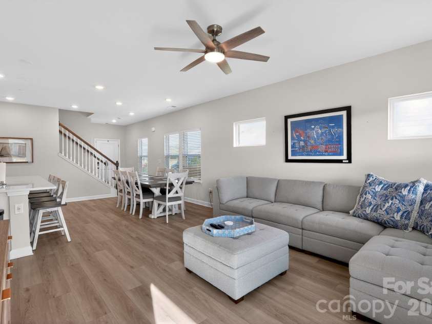 2700 Grand Meadow Drive, Longs, SC 29568.  MLS# CAR4401678, YatesRealty ID 26693. 