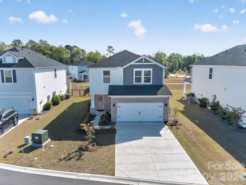 2700 Grand Meadow Drive, Longs, SC 29568.  MLS# CAR4401678, YatesRealty ID 26693. 