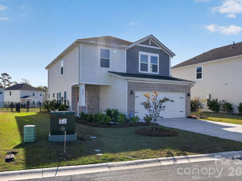 2700 Grand Meadow Drive, Longs, SC 29568.  MLS# CAR4401678, YatesRealty ID 26693. 