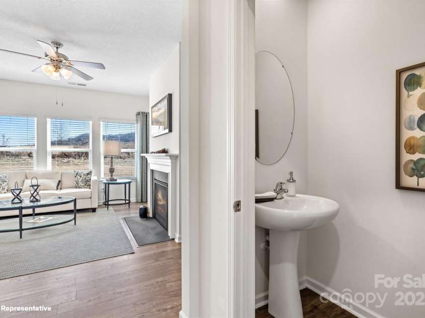 12129 Lady Bell Drive, Charlotte, NC 28278.  MLS# CAR4272565, YatesRealty ID 26694. 