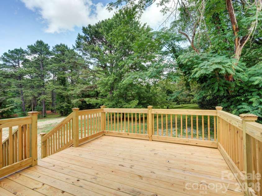 232 Brumley Road, Mooresville, NC 28115.  MLS# CAR4384166, YatesRealty ID 26695. 