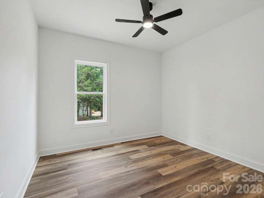 232 Brumley Road, Mooresville, NC 28115.  MLS# CAR4384166, YatesRealty ID 26695. 