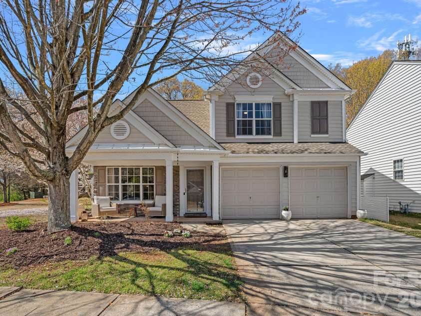 19917 Marina Village Drive, Cornelius, NC 28031.  MLS# CAR4384633, YatesRealty ID 26696. 