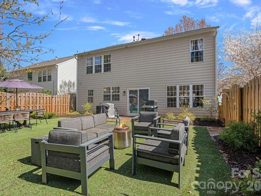 19917 Marina Village Drive, Cornelius, NC 28031.  MLS# CAR4384633, YatesRealty ID 26696. 
