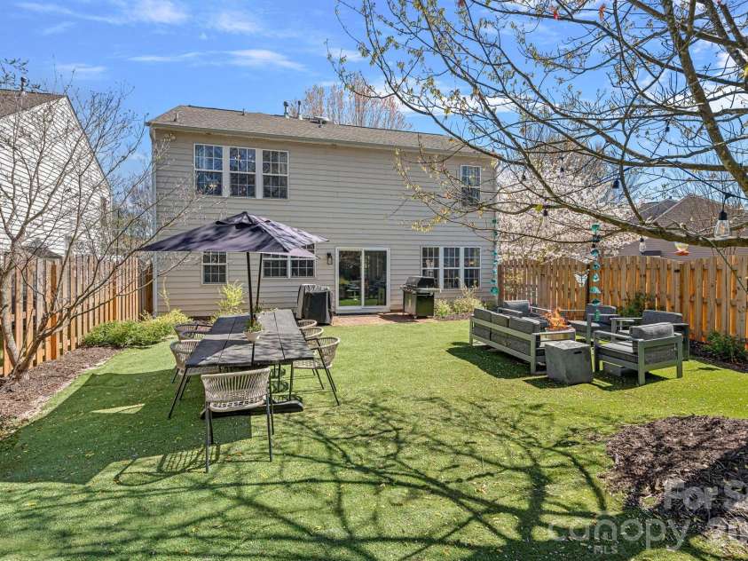19917 Marina Village Drive, Cornelius, NC 28031.  MLS# CAR4384633, YatesRealty ID 26696. 