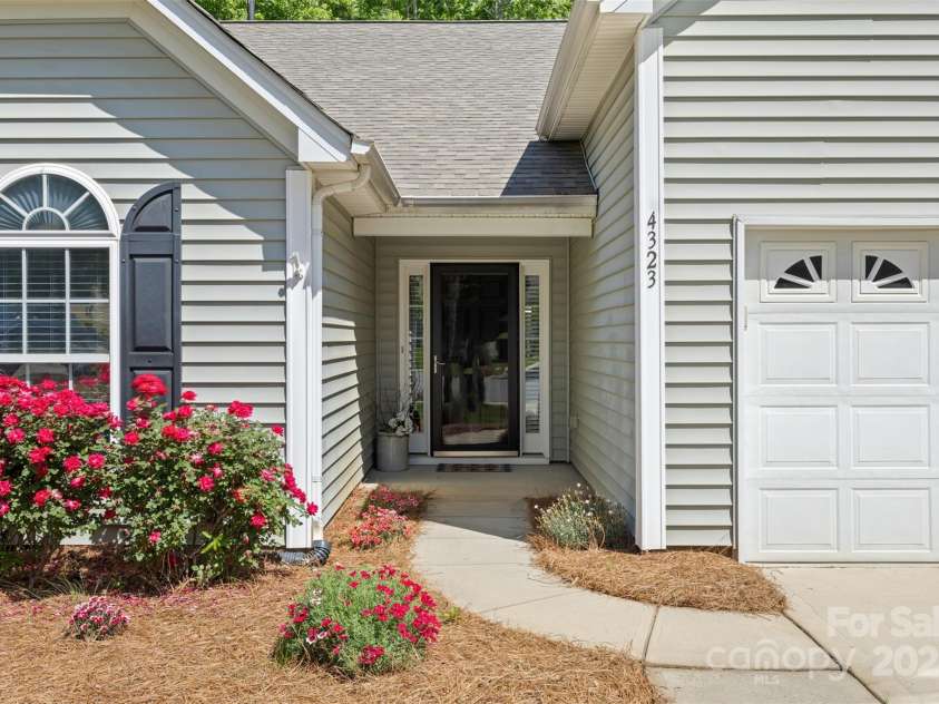 4323 Wiregrass Road, Indian Land, SC 29707.  MLS# CAR4235609, YatesRealty ID 26697. 