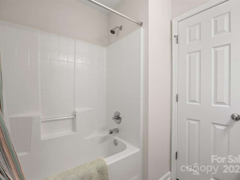 4323 Wiregrass Road, Indian Land, SC 29707.  MLS# CAR4235609, YatesRealty ID 26697. Guest Full bathroom/Main