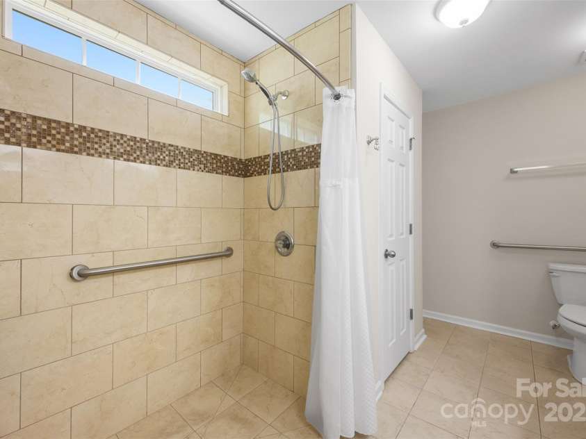 4323 Wiregrass Road, Indian Land, SC 29707.  MLS# CAR4235609, YatesRealty ID 26697. Primary Bath/Main