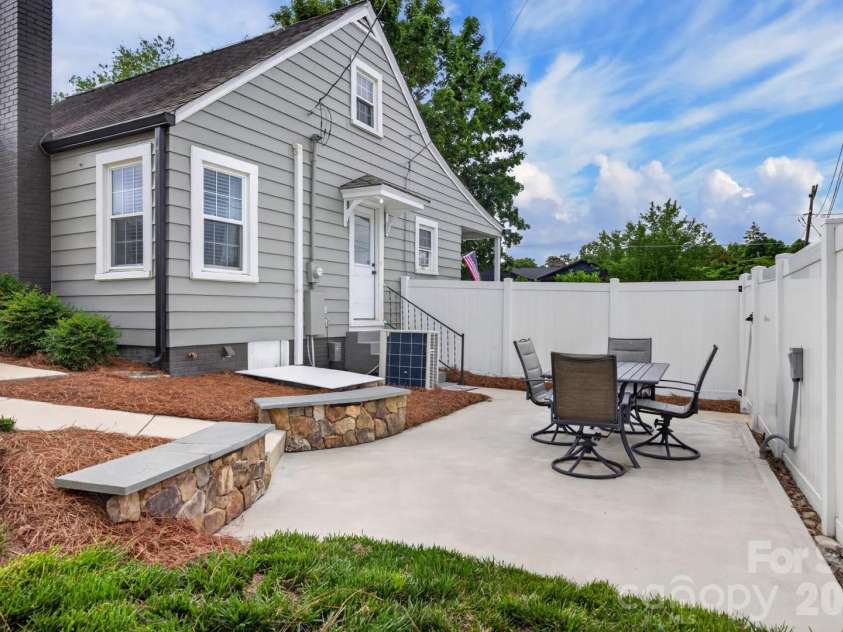 1016 Raney Street, Salisbury, NC 28146.  MLS# CAR4386876, YatesRealty ID 26698. 