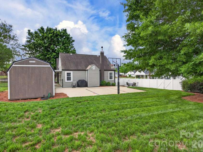 1016 Raney Street, Salisbury, NC 28146.  MLS# CAR4386876, YatesRealty ID 26698. 