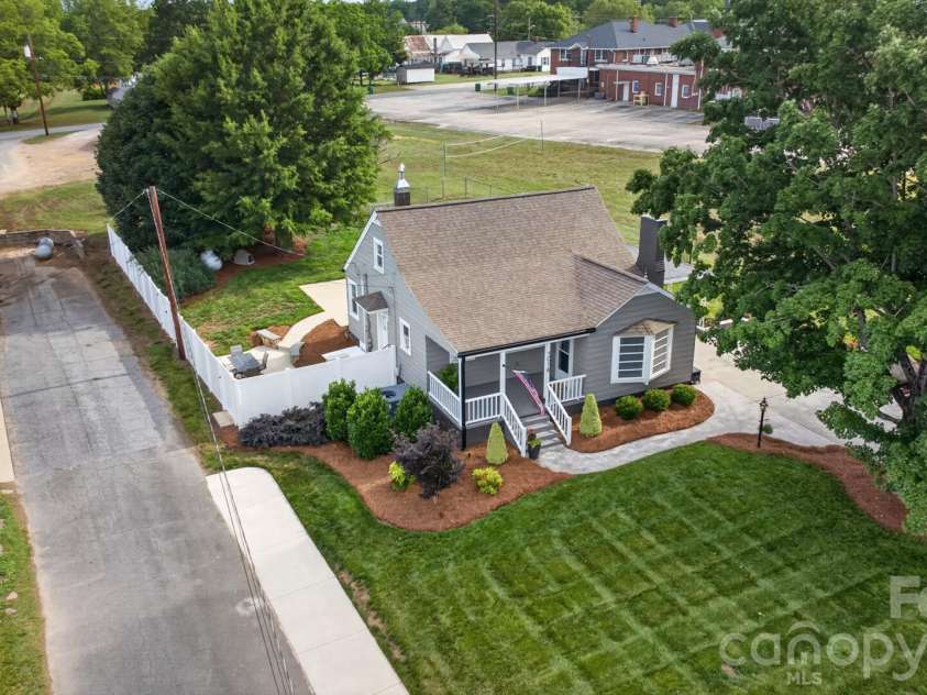 1016 Raney Street, Salisbury, NC 28146.  MLS# CAR4386876, YatesRealty ID 26698. 