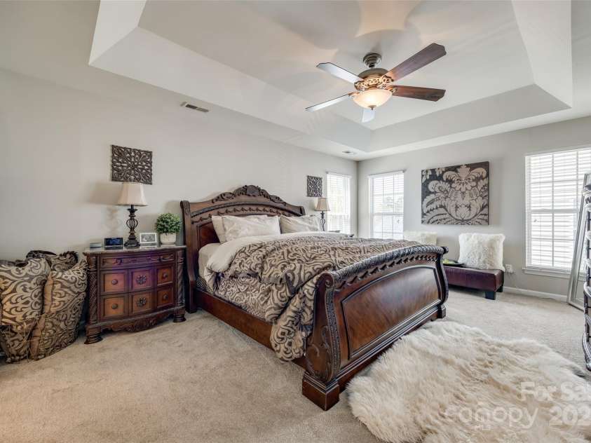 15613 Troubadour Lane, Huntersville, NC 28078.  MLS# CAR4245740, YatesRealty ID 26698. 