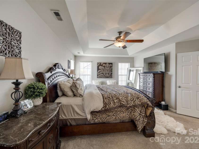 15613 Troubadour Lane, Huntersville, NC 28078.  MLS# CAR4245740, YatesRealty ID 26698. 