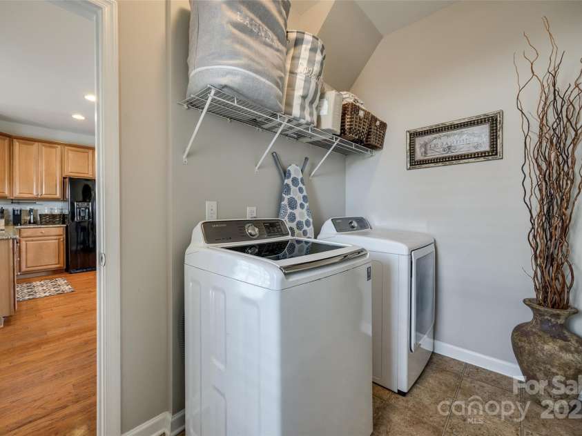 15613 Troubadour Lane, Huntersville, NC 28078.  MLS# CAR4245740, YatesRealty ID 26698. 