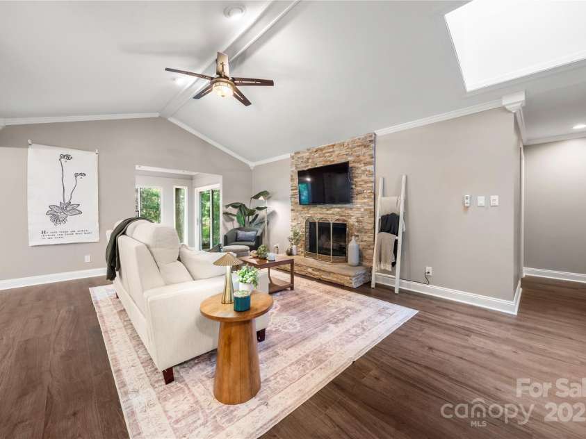 7 Turtle Lane, Clover, SC 29710.  MLS# CAR4257060, YatesRealty ID 26699. Living area