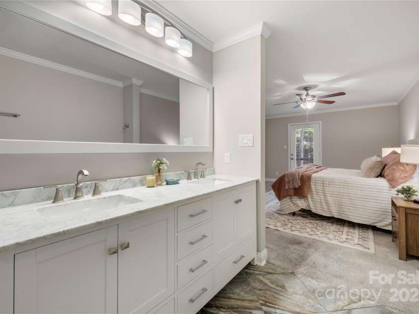 7 Turtle Lane, Clover, SC 29710.  MLS# CAR4257060, YatesRealty ID 26699. Oversized vanity with marble top