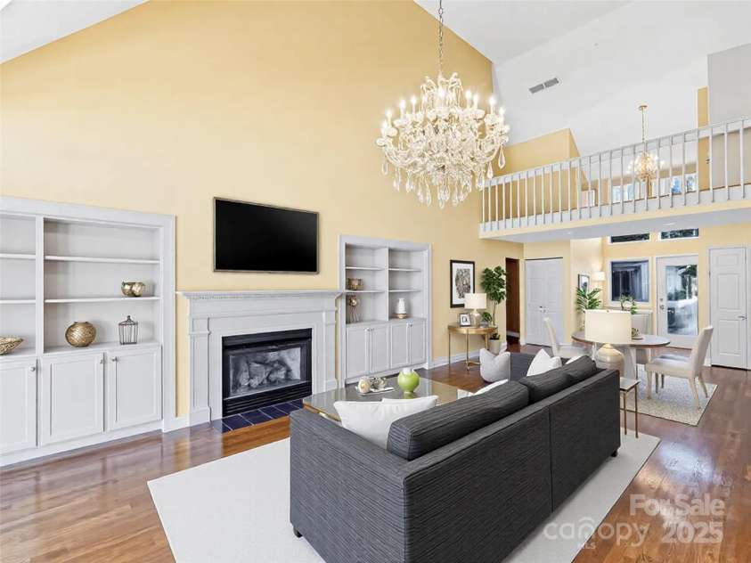 140 Overlook Drive, Flat Rock, NC 28731.  MLS# CAR4233590, YatesRealty ID 267. Virtually Staged