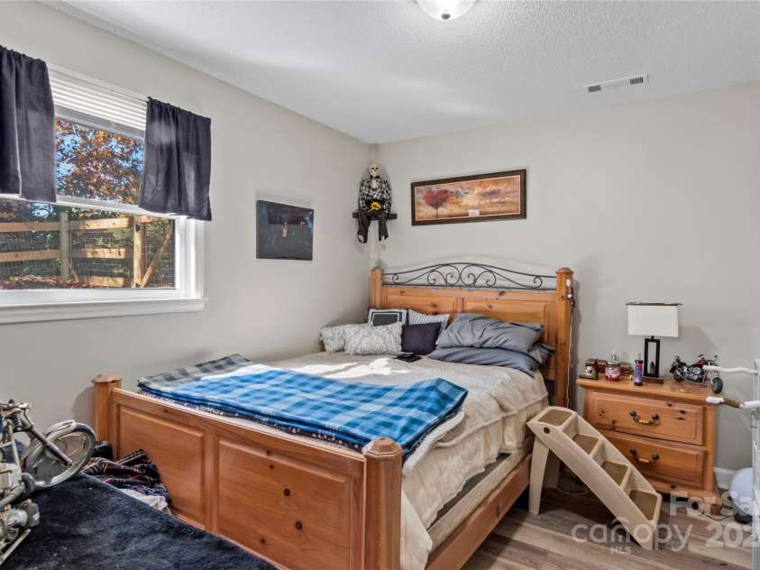 150 Norman Road, Winston Salem, NC 27106.  MLS# CAR4199725, YatesRealty ID 267. 