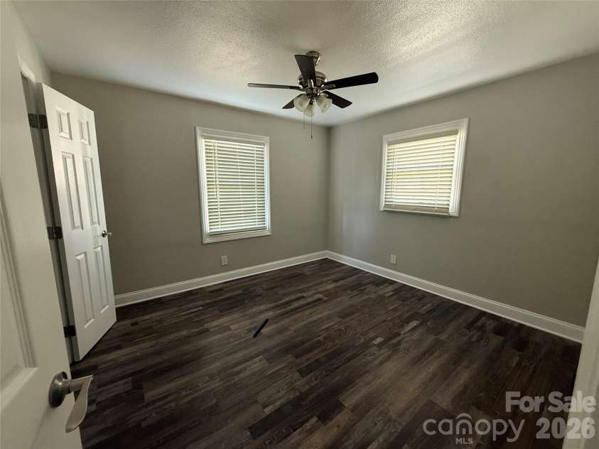 2225 Alma Court, Charlotte, NC 28206.  MLS# CAR4339933, YatesRealty ID 2670. 