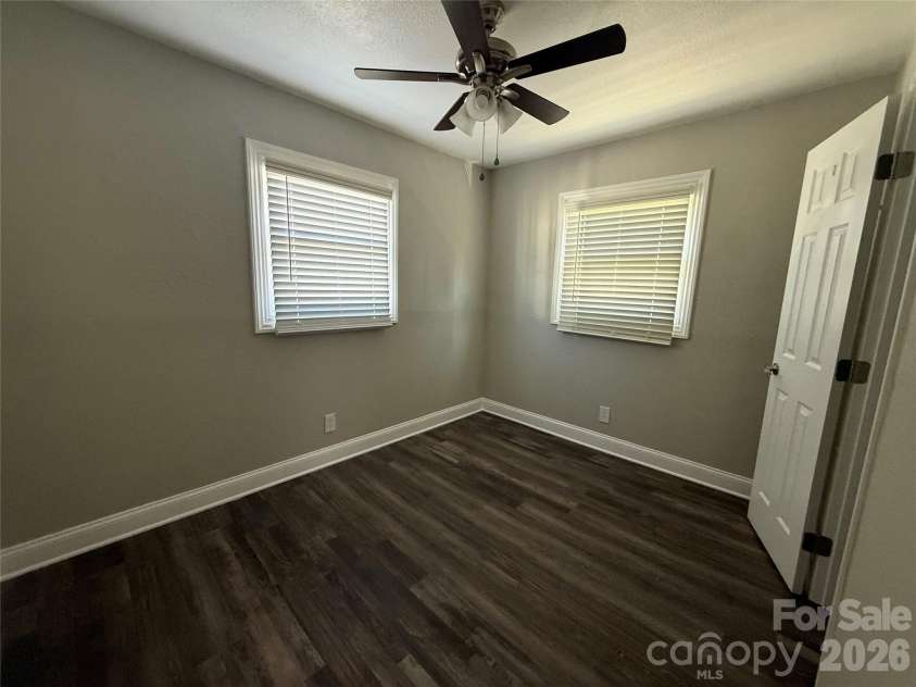 2225 Alma Court, Charlotte, NC 28206.  MLS# CAR4339933, YatesRealty ID 2670. 