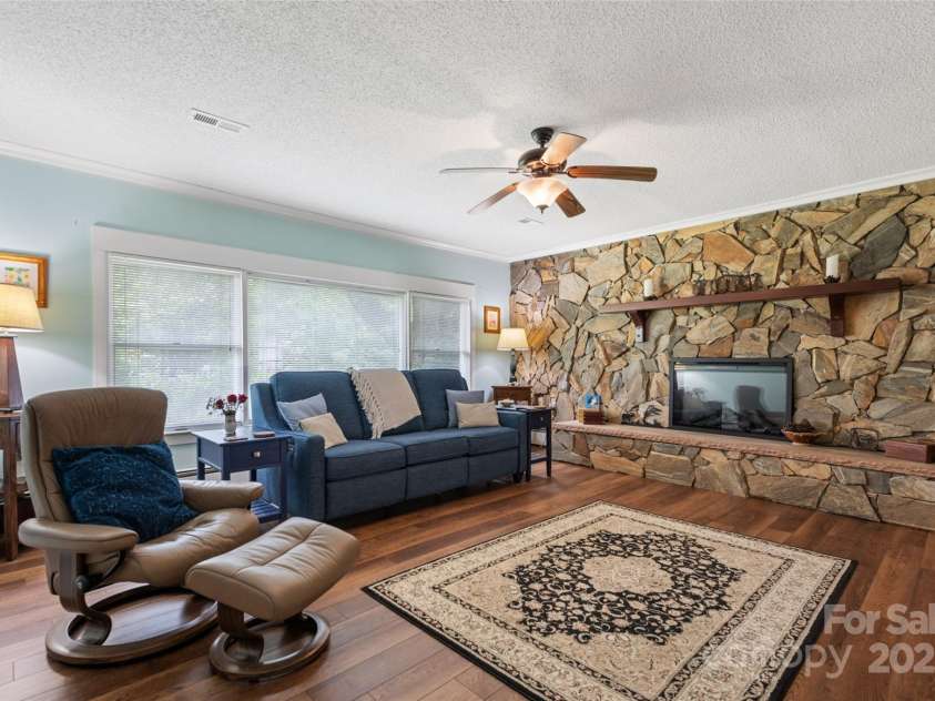 58 Campbell Creek Road, Maggie Valley, NC 28751.  MLS# CAR4267072, YatesRealty ID 26700. 