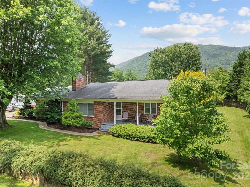 58 Campbell Creek Road, Maggie Valley, NC 28751.  MLS# CAR4267072, YatesRealty ID 26700. 