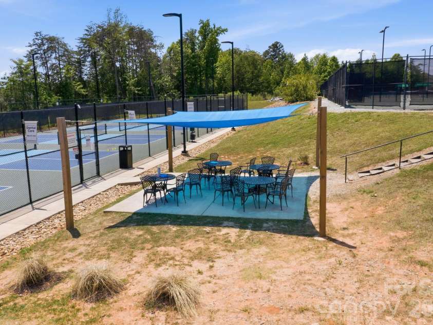 2015 Claybrook Lane, Denver, NC 28037.  MLS# CAR4383602, YatesRealty ID 26702. 