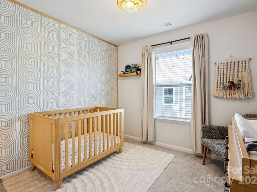 5008 Calvine Mill Way, Charlotte, NC 28205.  MLS# CAR4274214, YatesRealty ID 26703. 