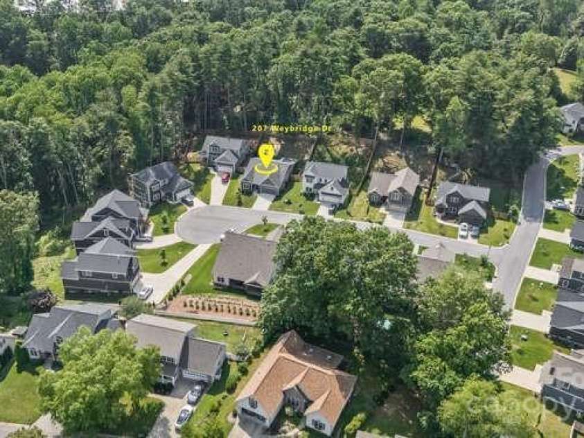 207 Weybridge Drive, Arden, NC 28704.  MLS# CAR4276562, YatesRealty ID 26705. Overview