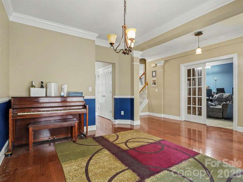 3422 Pasture View Court, Charlotte, NC 28269.  MLS# CAR4374278, YatesRealty ID 26705. 