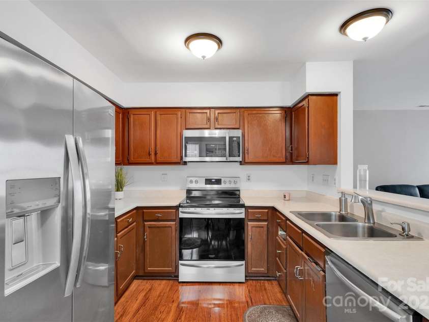 11219 Kempsford Drive, Charlotte, NC 28262.  MLS# CAR4266815, YatesRealty ID 26707. 