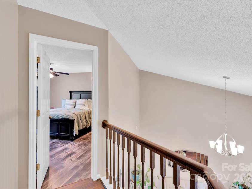 11219 Kempsford Drive, Charlotte, NC 28262.  MLS# CAR4266815, YatesRealty ID 26707. 