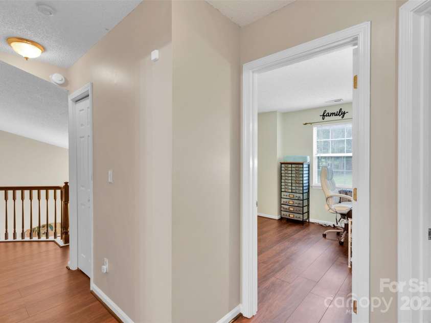 11219 Kempsford Drive, Charlotte, NC 28262.  MLS# CAR4266815, YatesRealty ID 26707. 