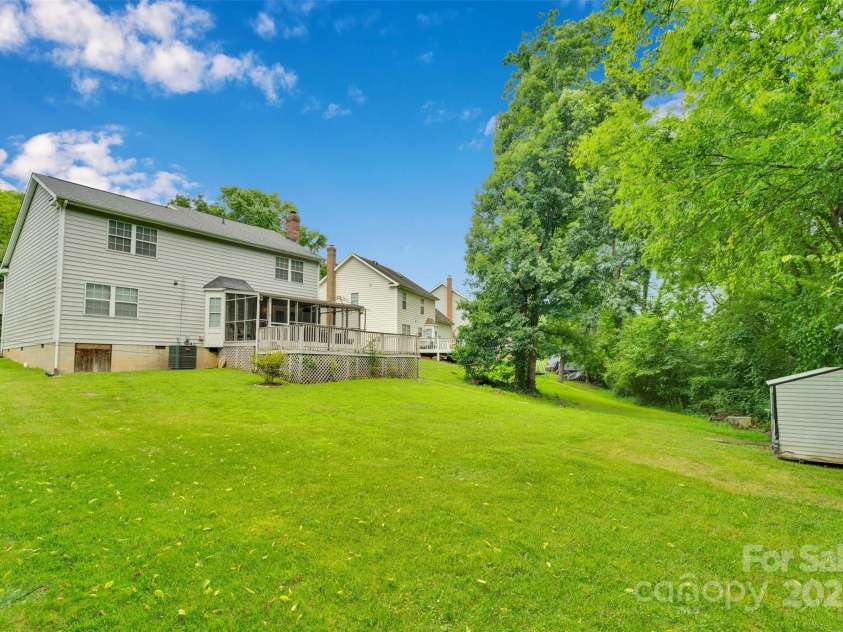 11219 Kempsford Drive, Charlotte, NC 28262.  MLS# CAR4266815, YatesRealty ID 26707. 