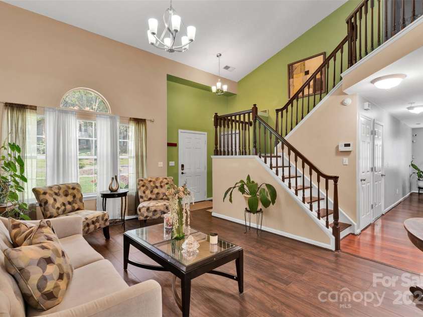 11219 Kempsford Drive, Charlotte, NC 28262.  MLS# CAR4266815, YatesRealty ID 26707. 